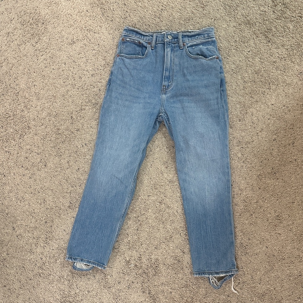 NWOT Abercrombie Ultra High Rise Ankle Straight Leg